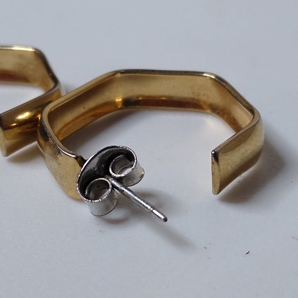 Vintage Pentagon Metal Hoop Earrings - Picture 6 of 15